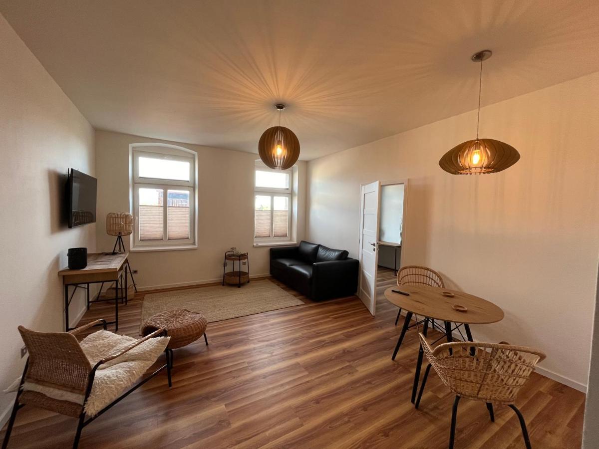 Apartmany Male Namesti, Броумов Экстерьер фото