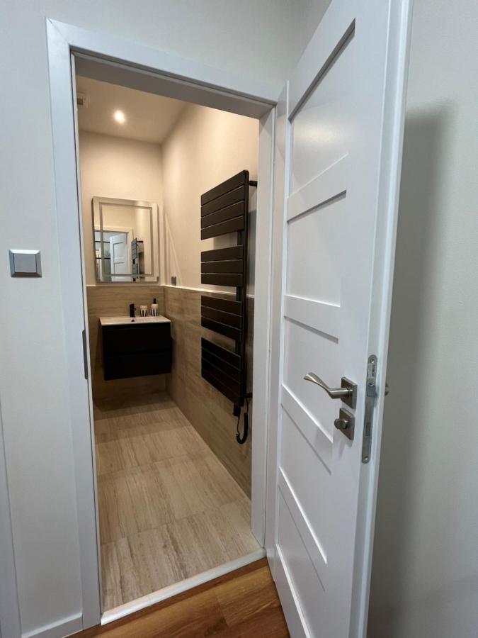 Apartmany Male Namesti, Броумов Экстерьер фото