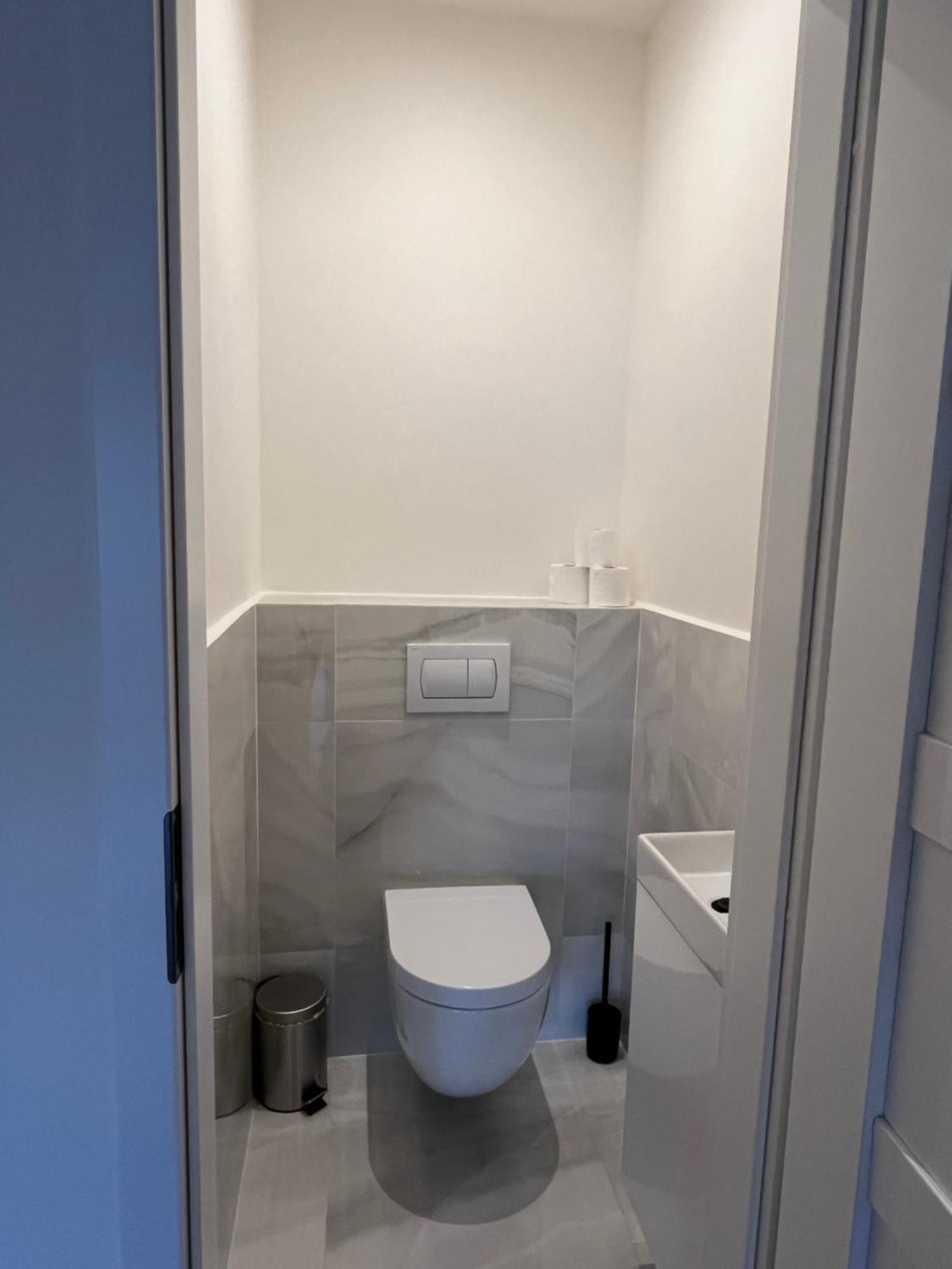 Apartmany Male Namesti, Броумов Экстерьер фото